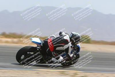 media/Apr-10-2022-SoCal Trackdays (Sun) [[f104b12566]]/Turn 3 Inside (1150am)/